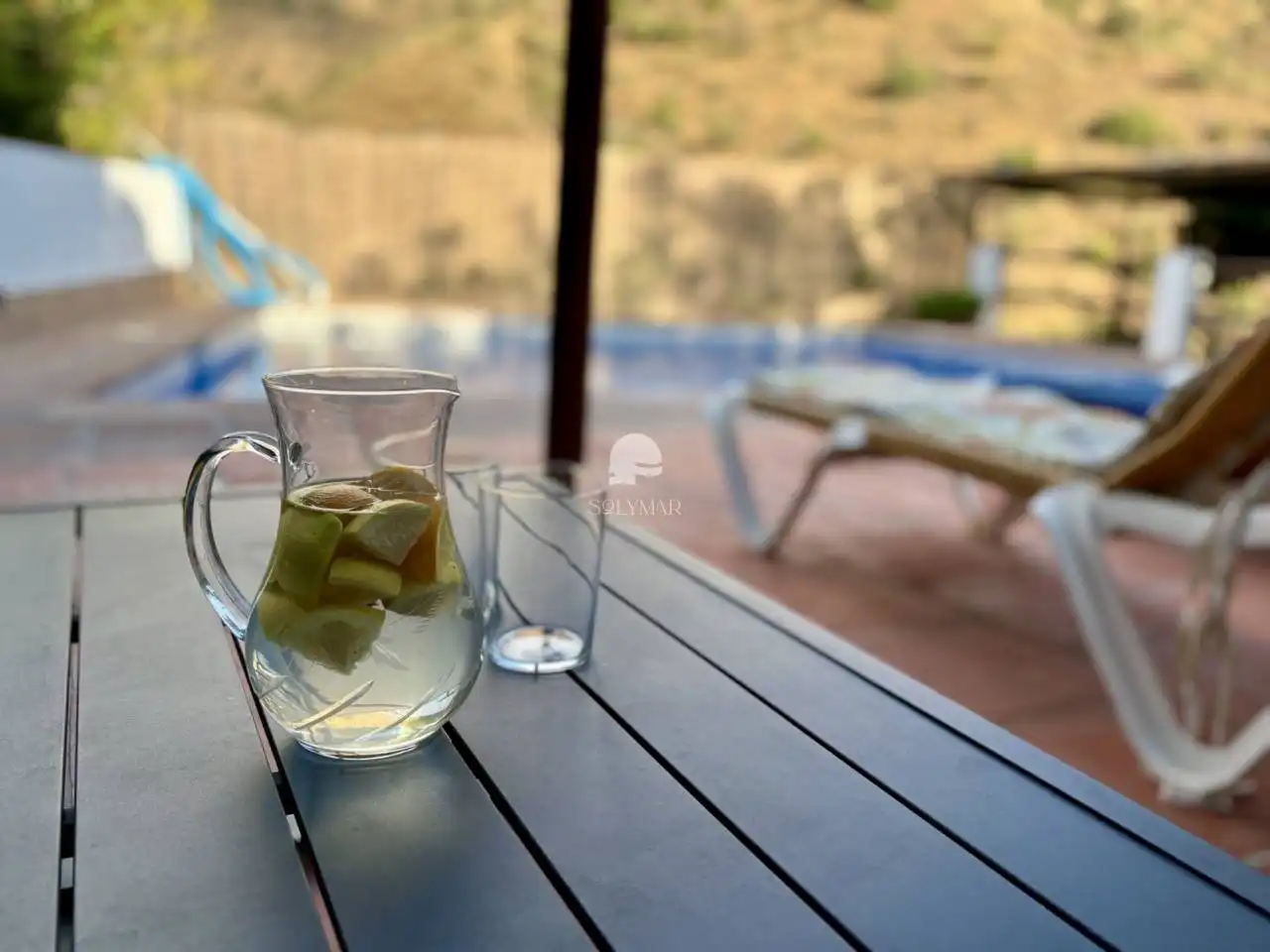 Terraza de Casa o chalet de alquiler en Canillas de Aceituno con Aire acondicionado, Calefacción y Jardín privado