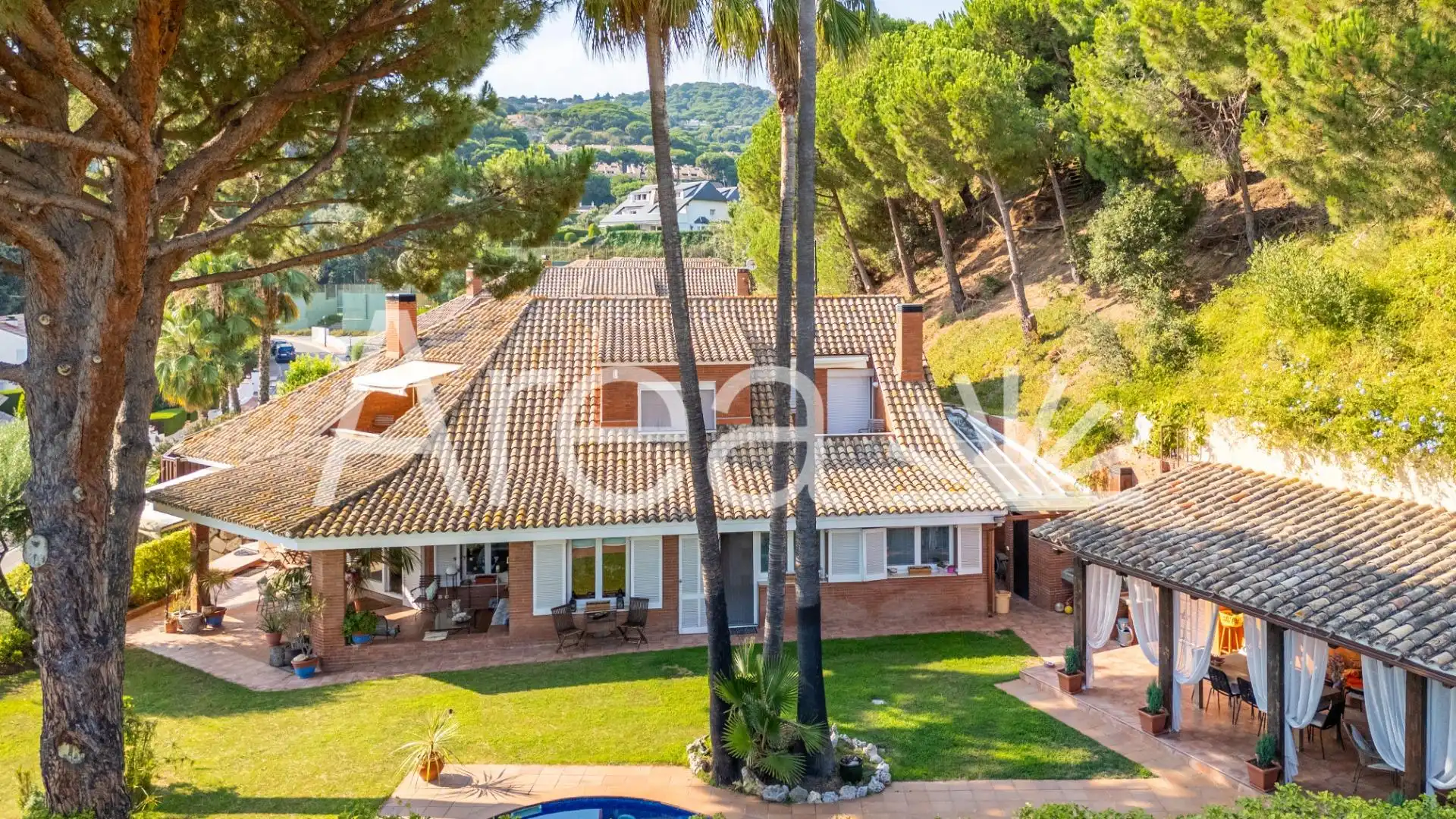 Chalet con terraza en venta en Carrer BIGNONIES 9, imagen 3