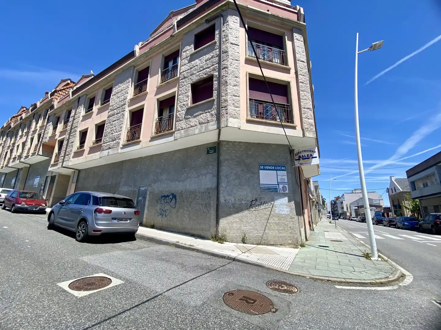 Local comercial en venda a Rúa Teniente Domínguez 72