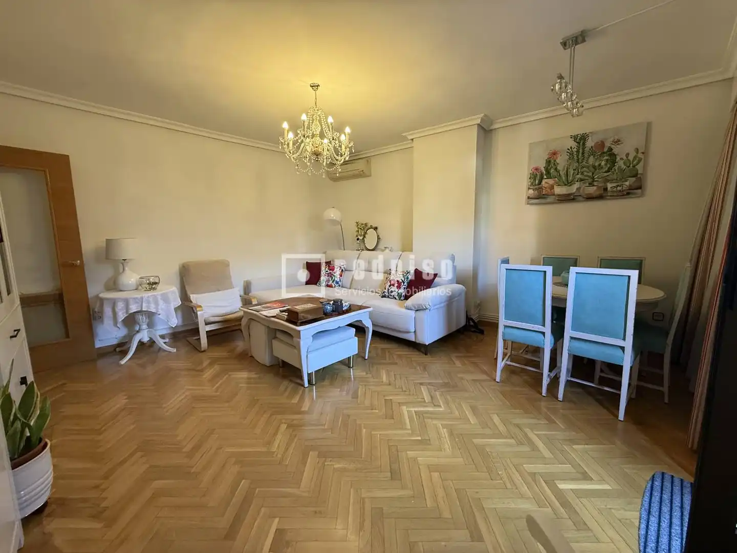 Living room of Flat for sale in Villa de Vallecas