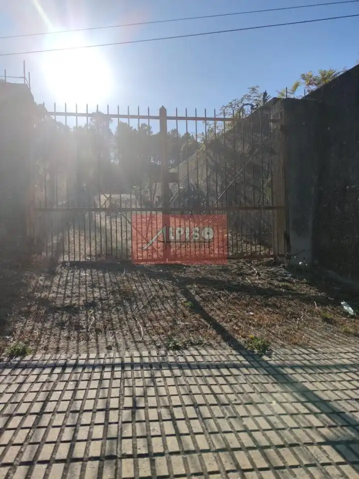 Residencial en venta en San Cibrao das Viñas