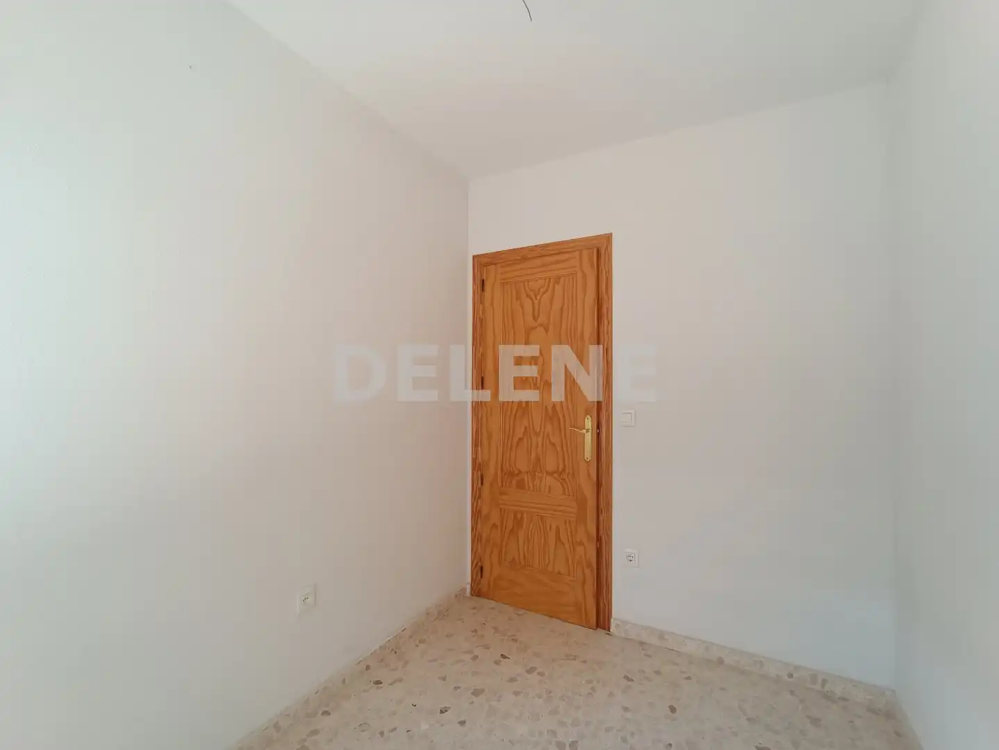 Casa adosada en venta en Hellín