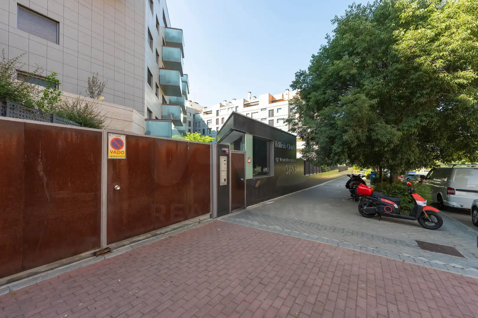 Parkplatz von Wohnung zur Miete in Madrid mit Klimaanlage, Heizung und Abstellraum