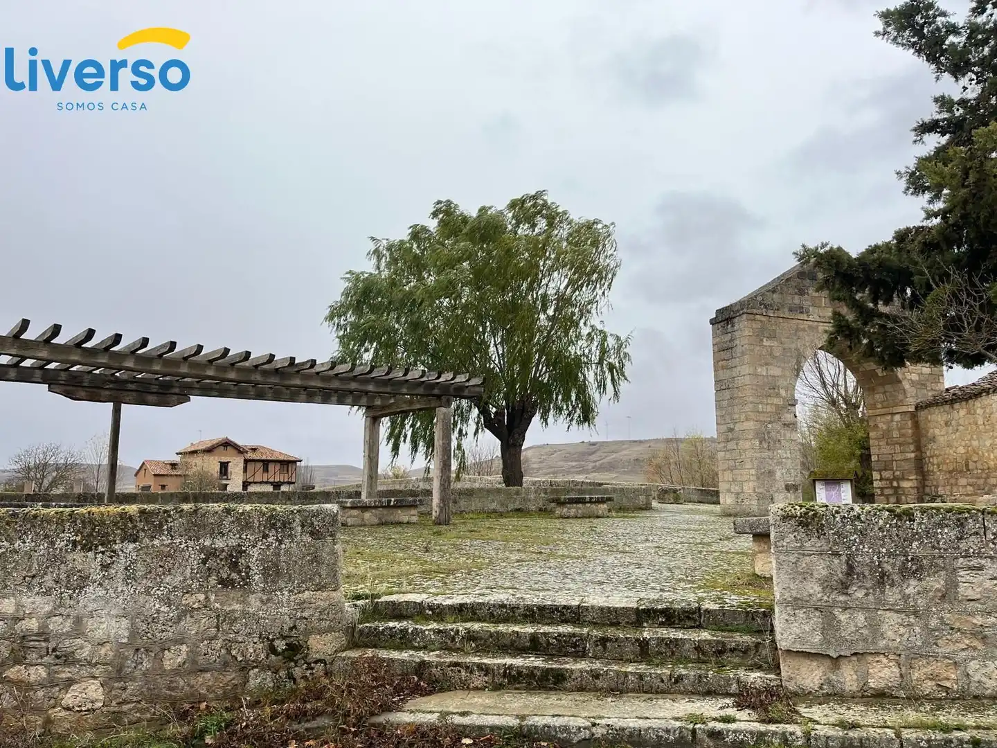 Vista exterior de Casa o chalet en venta en Villasandino con Amueblado