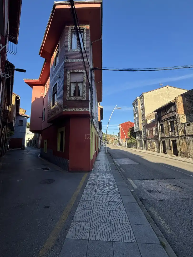 Außenansicht von Wohnung zum Verkauf in Langreo mit Heizung