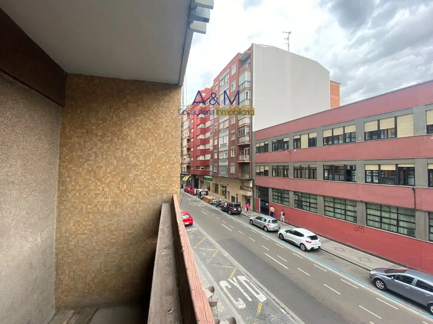 Außenansicht von Büro zum Verkauf in Valladolid
