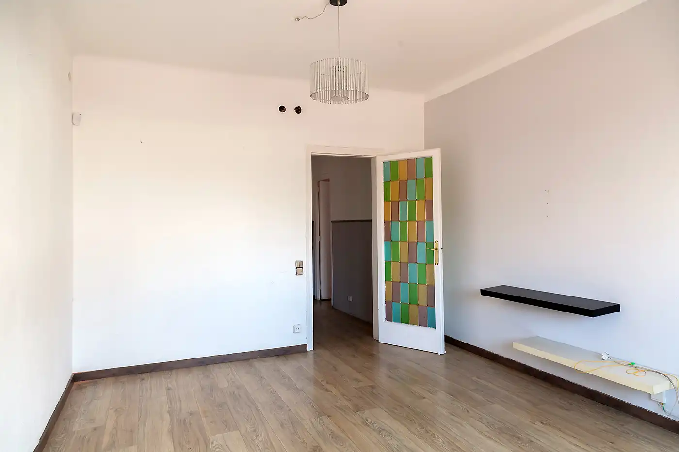 Wohnzimmer von Wohnung zum Verkauf in Barcelona mit Balkon und Alarm
