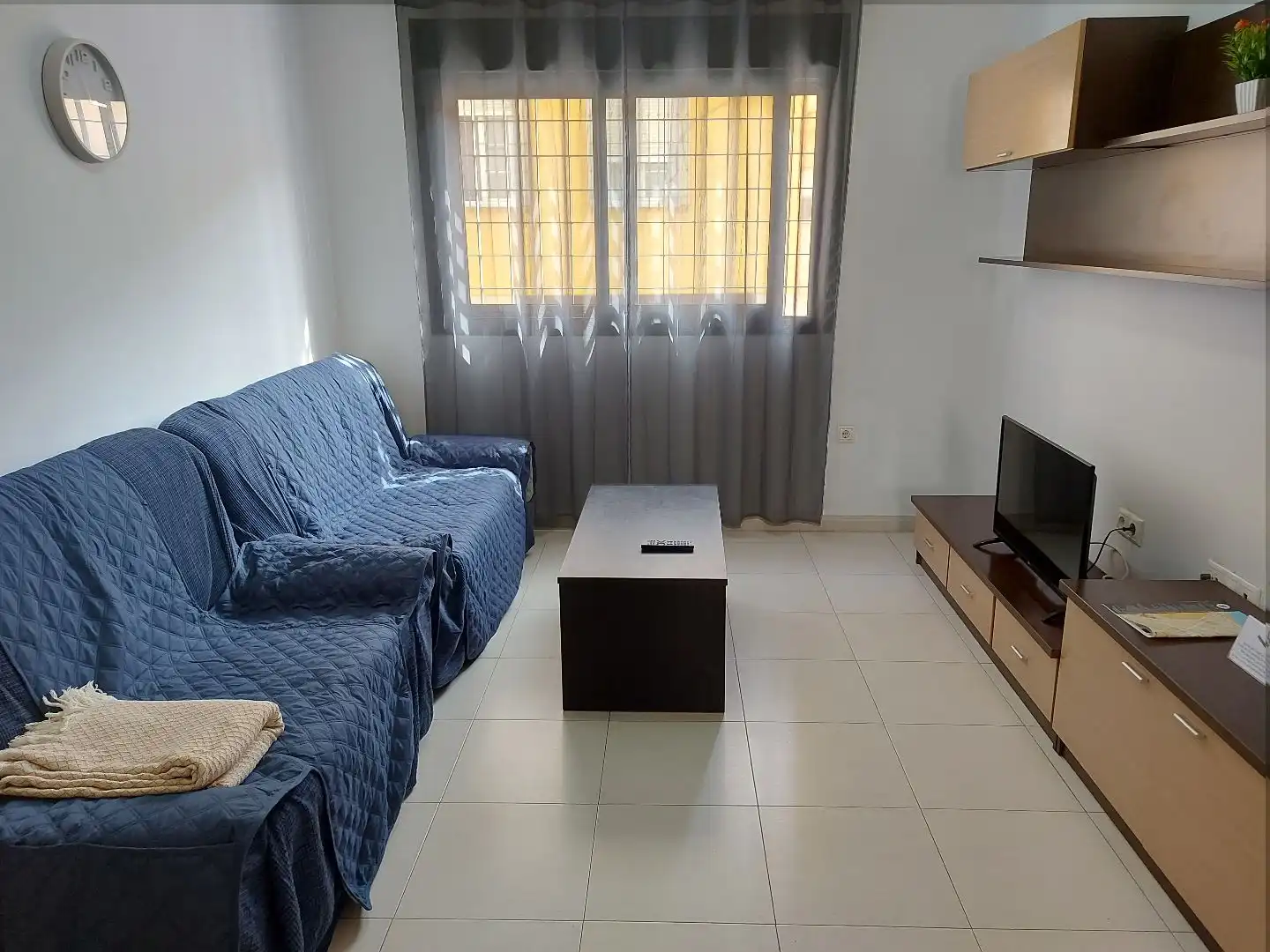 Sala de estar de Piso de alquiler en Viator con Amueblado, Horno y Lavadora