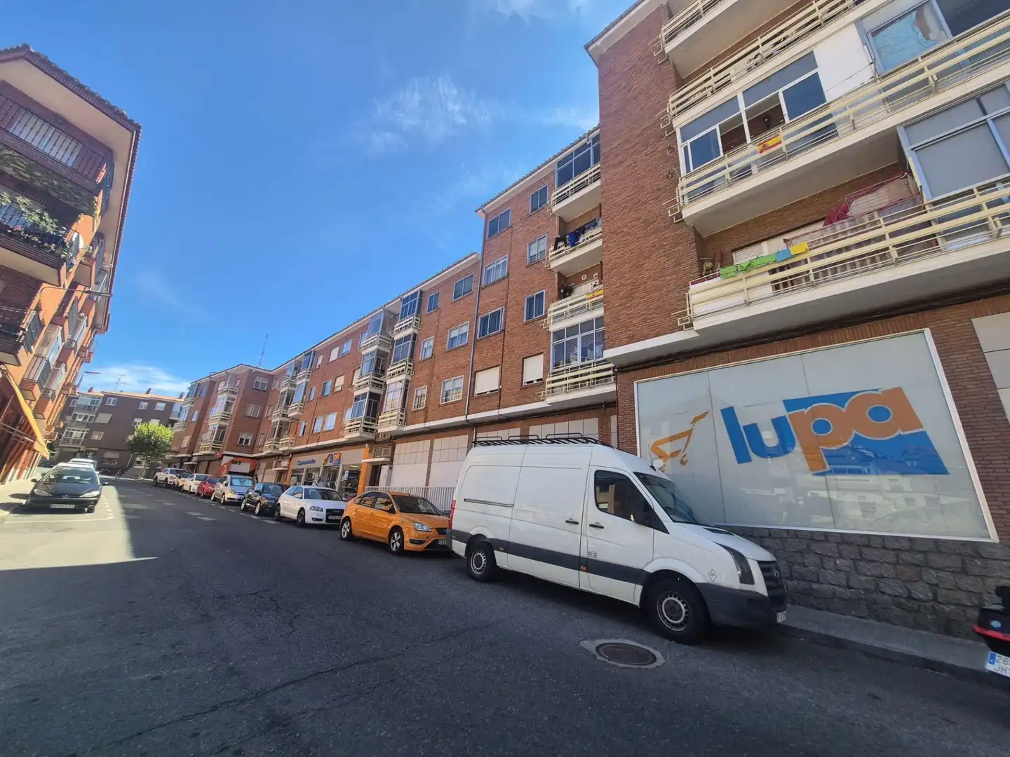Vista exterior de Piso en venta en Ávila con Calefacción, Terraza y Amueblado