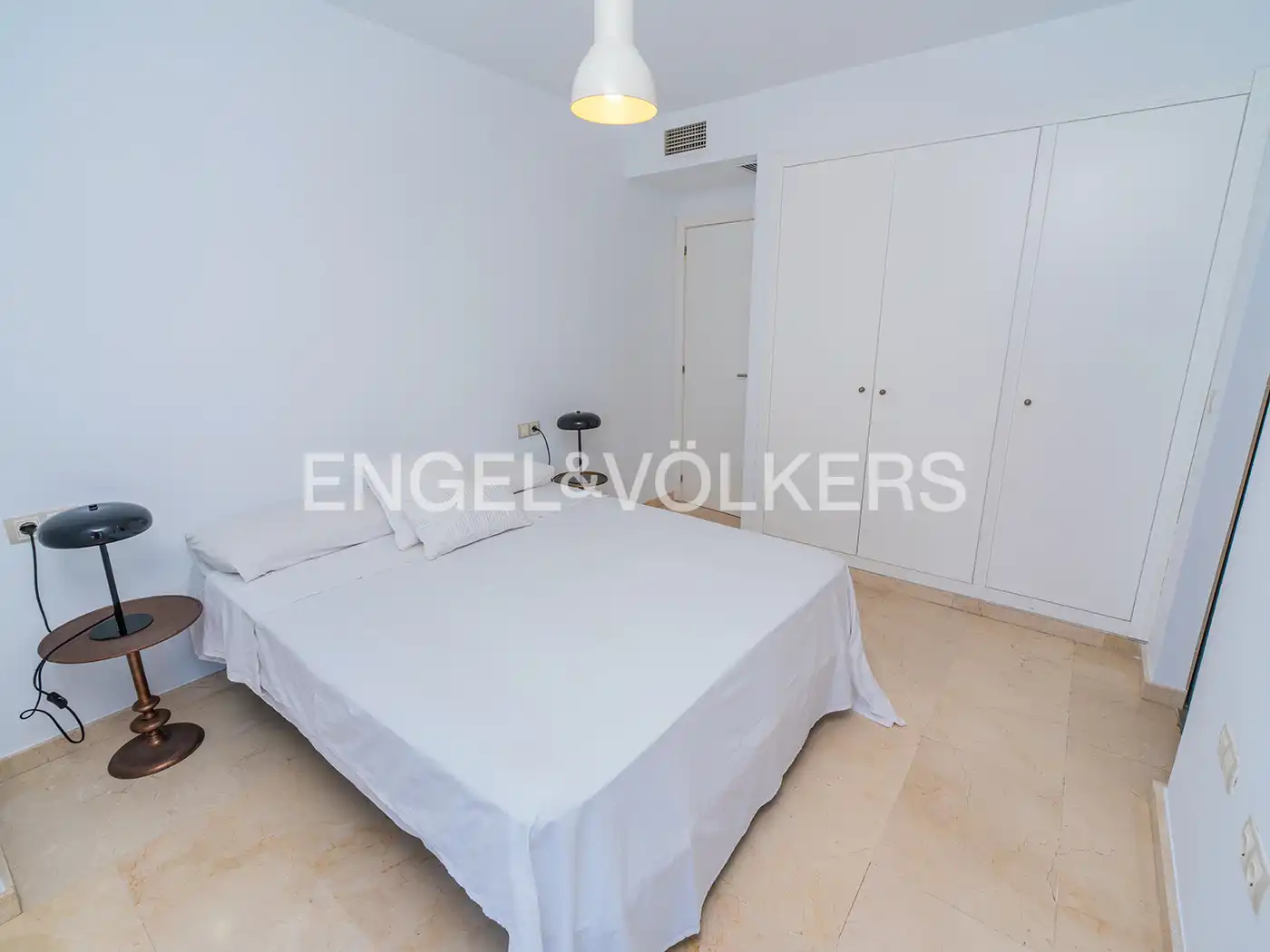 Dormitori de Dúplex de lloguer en Alicante / Alacant amb Aire condicionat, Calefacció i Terrassa