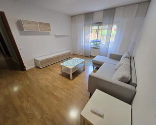 Living room of Flat to rent in  Logroño  with Heating, Parquet flooring and Terrace