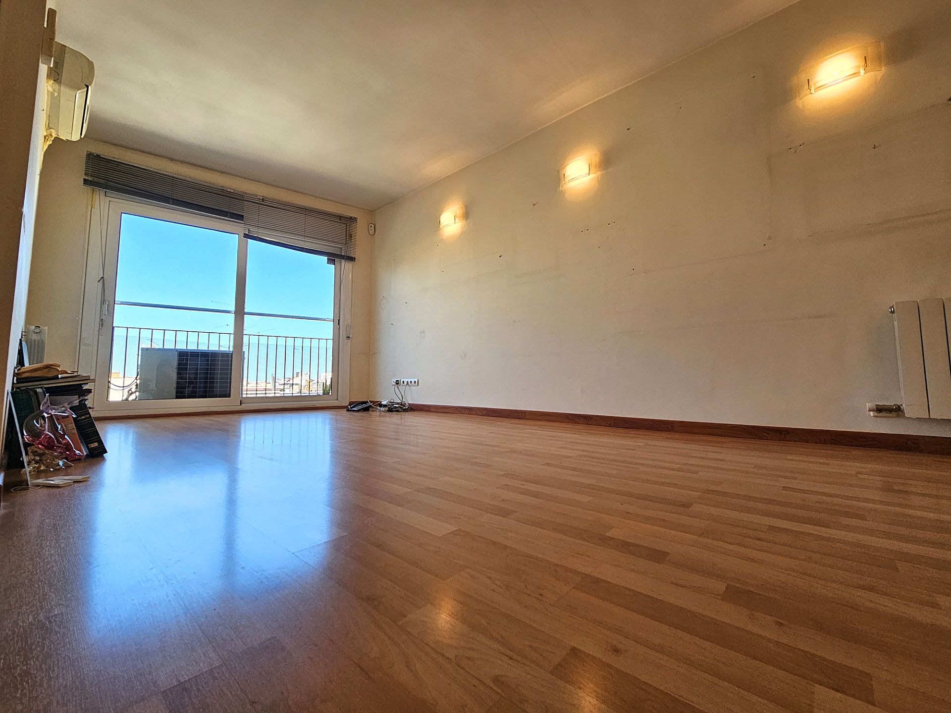 Sala d'estar de Pis en venda en  Barcelona Capital amb Aire condicionat, Calefacció i Forn