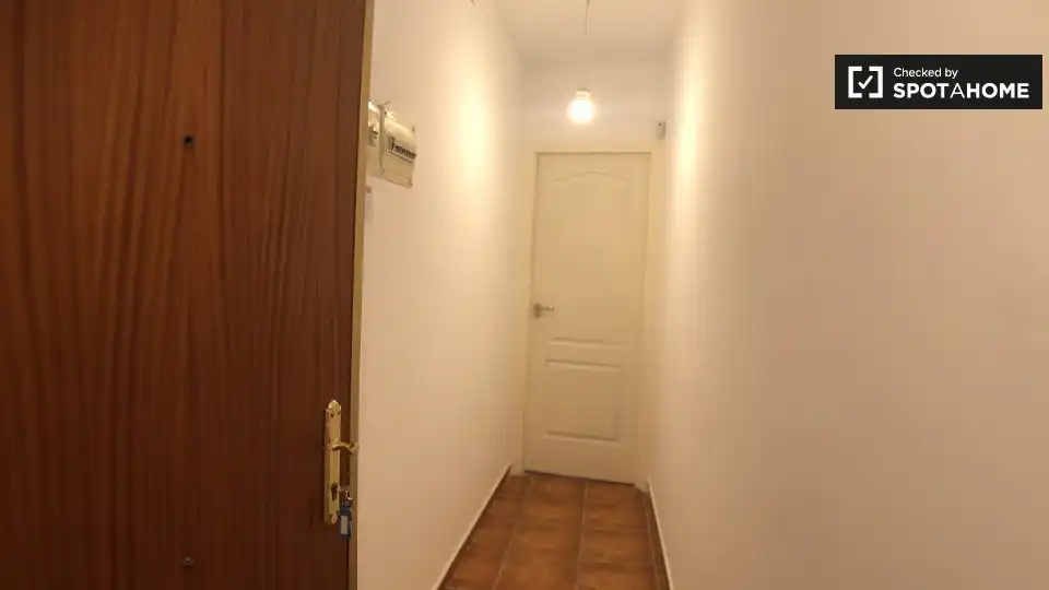 Habitació a Embajadores - Lavapiés