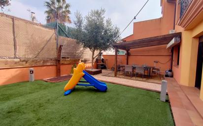 Terrace of Single-family semi-detached for sale in Sils  with Air Conditioner, Heating and Private garden
