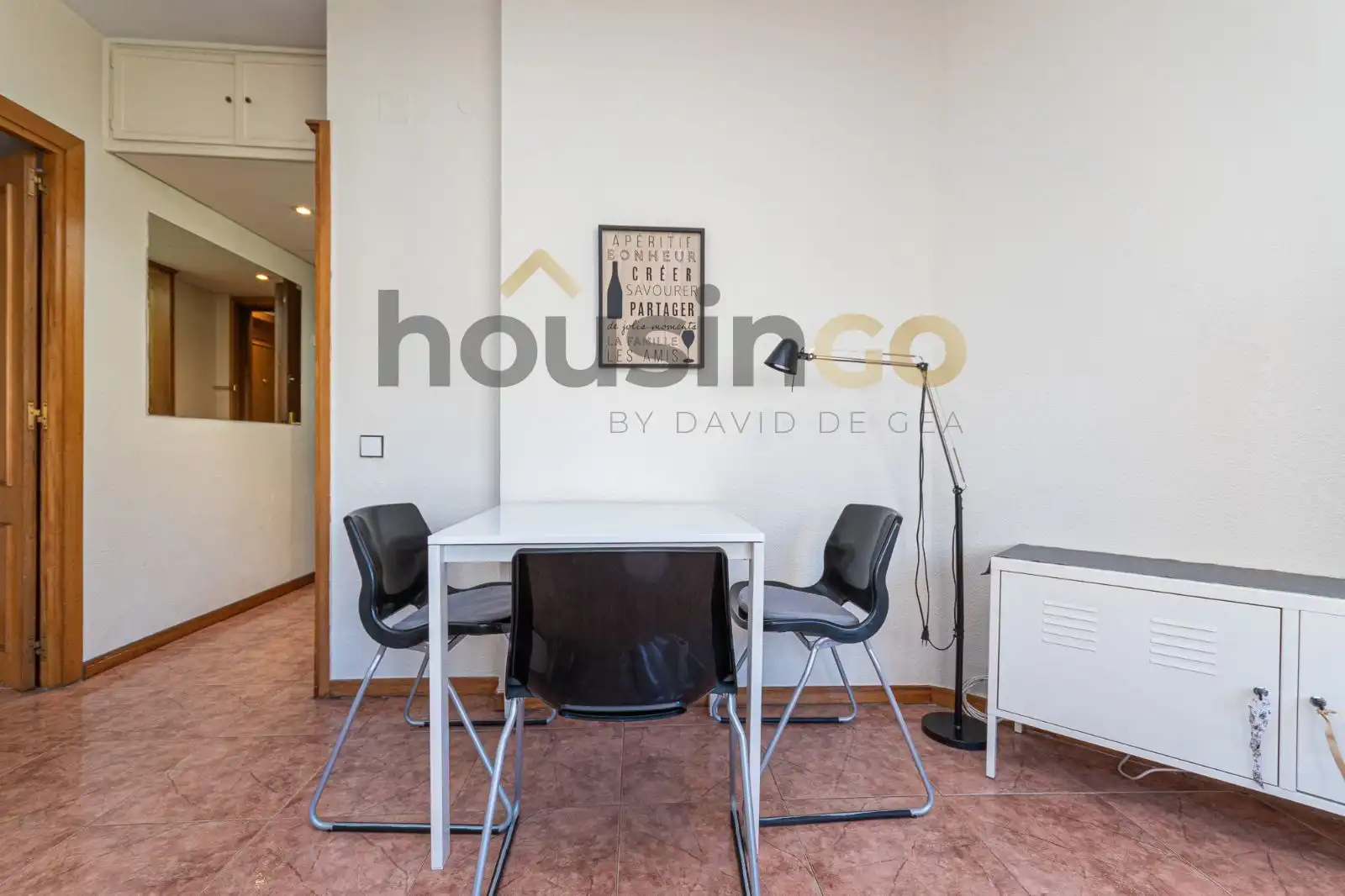 Außenansicht von Wohnung zur Miete in Madrid mit Klimaanlage, Heizung und Möbliert