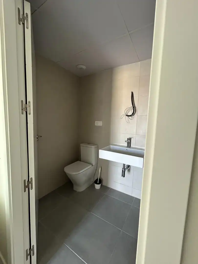 Baño de Apartamento de alquiler en Dénia con Aire acondicionado, Jardín privado y Terraza