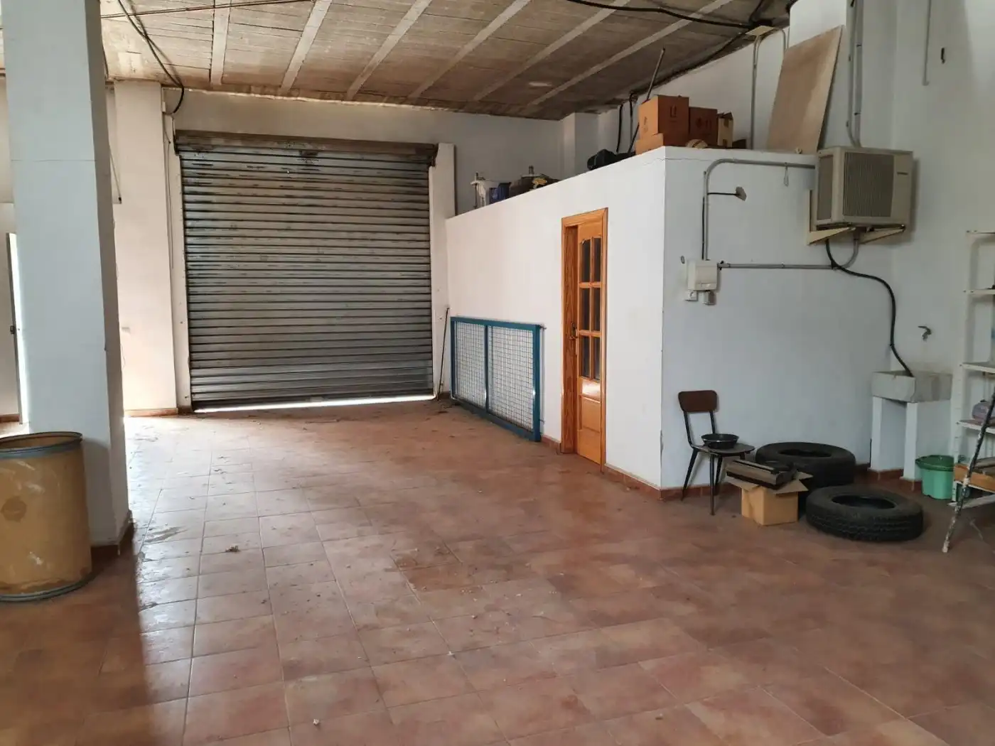 Business premises for sale in Núcleo Urbano, imagen 2