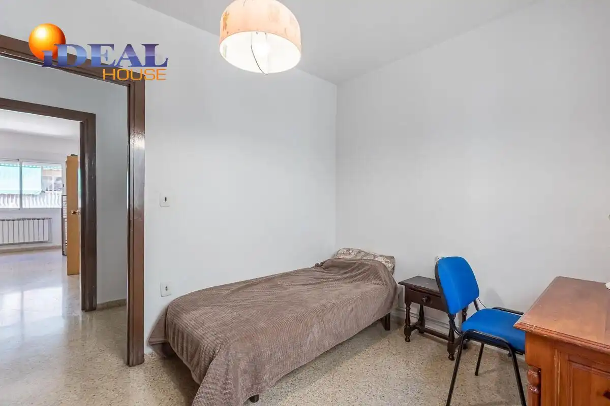 Flat with terrace for sale in Beiro, imagen 14