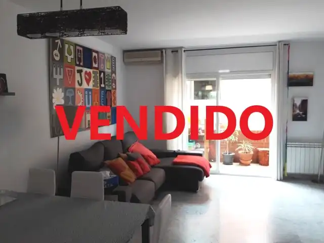 Bedroom of Flat for sale in Sant Joan Despí  with Air Conditioner, Heating and Parquet flooring