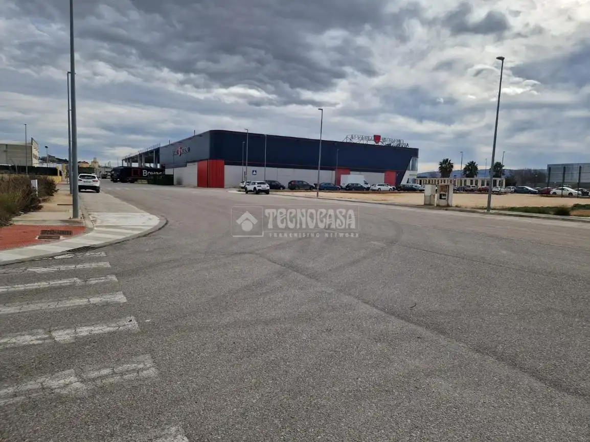 Vista exterior de Terreno industrial en venta en Osuna