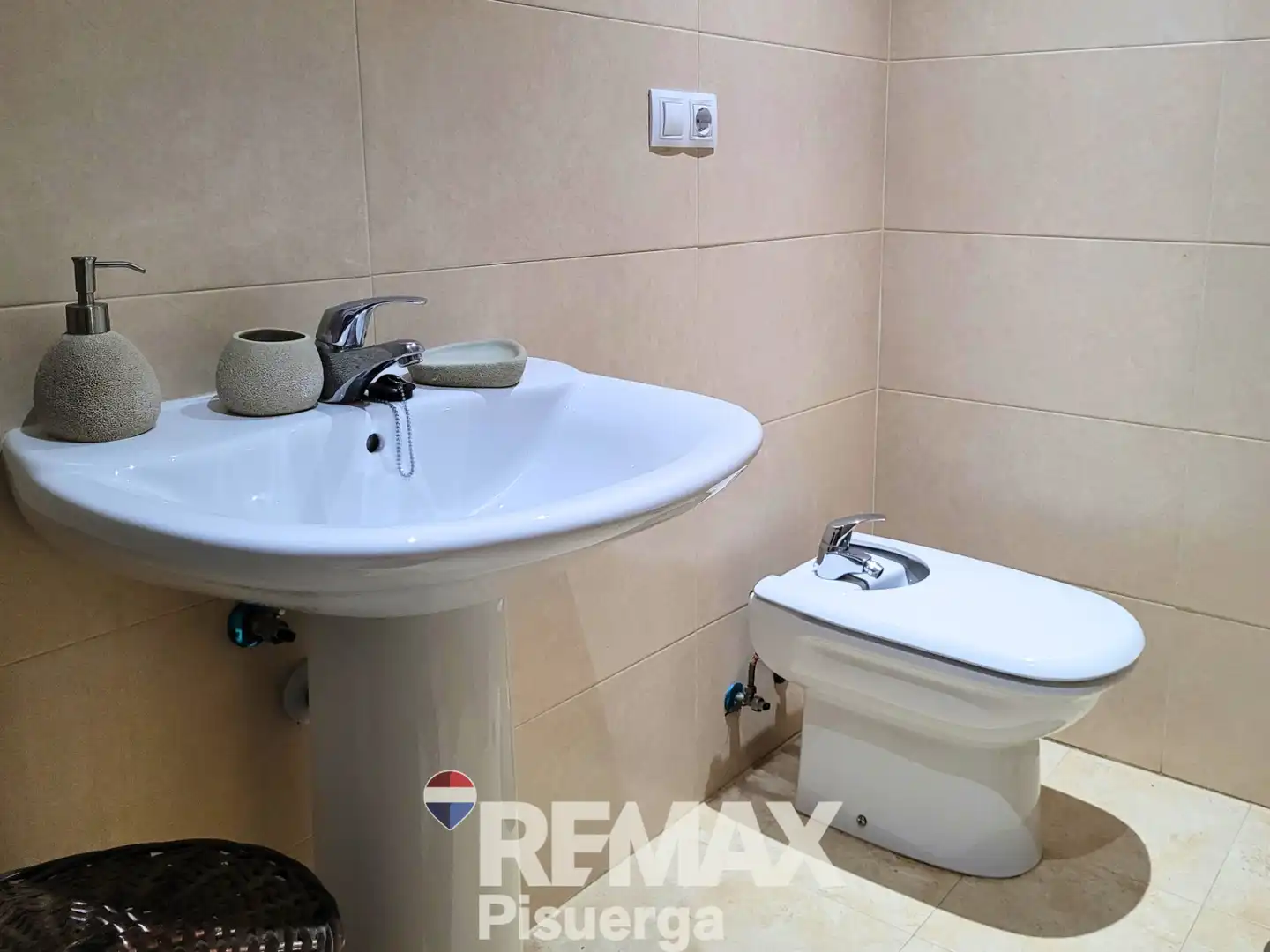 Piso en venta en Calle Alfredo Martin, 3, Santovenia de Pisuerga