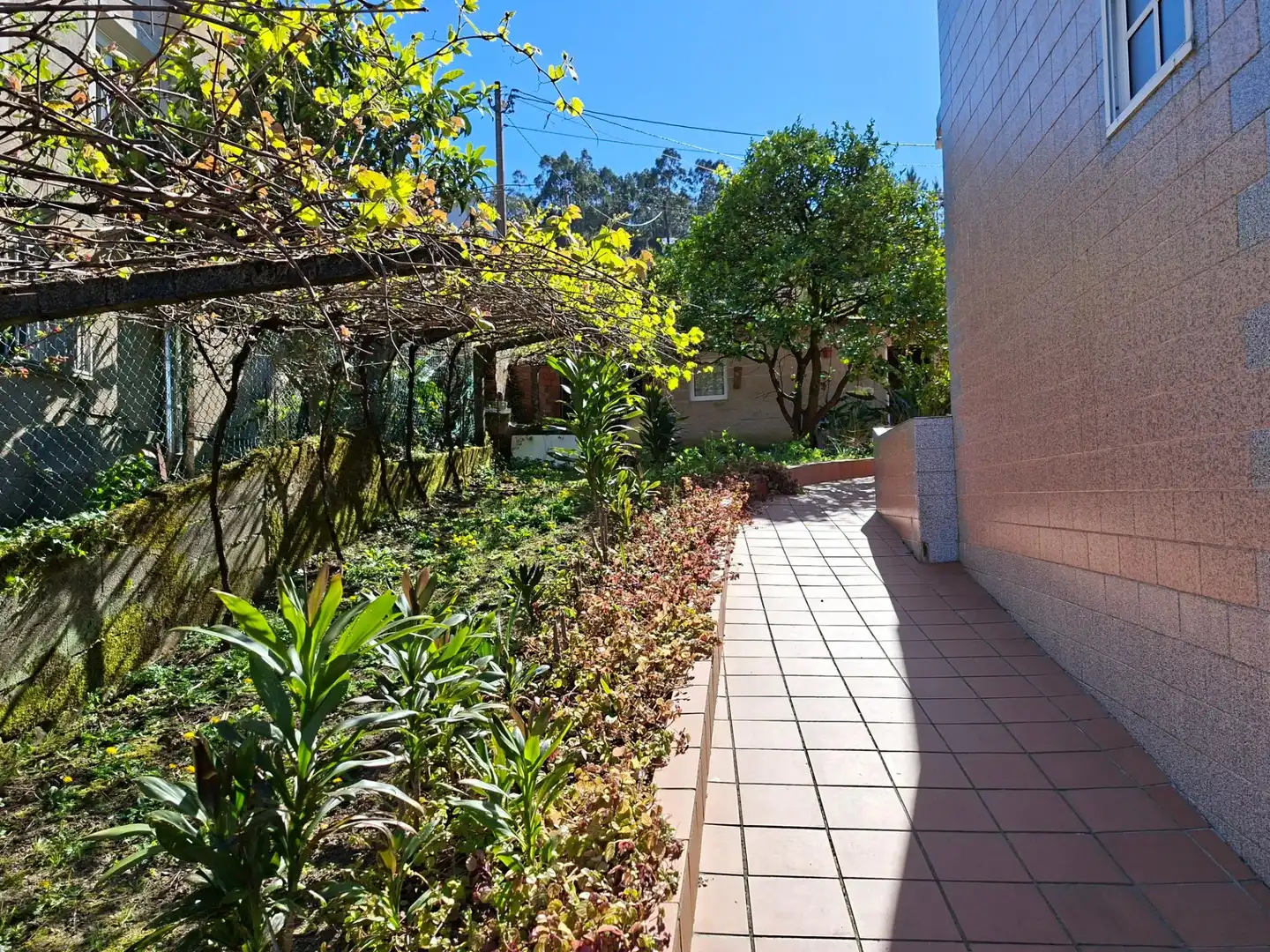 Terrassa de Casa o xalet en venda en Vilagarcía de Arousa amb Calefacció, Jardí privat i Terrassa
