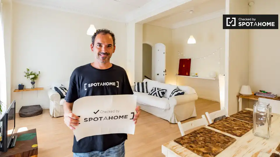 Room in Valencia, Valencia