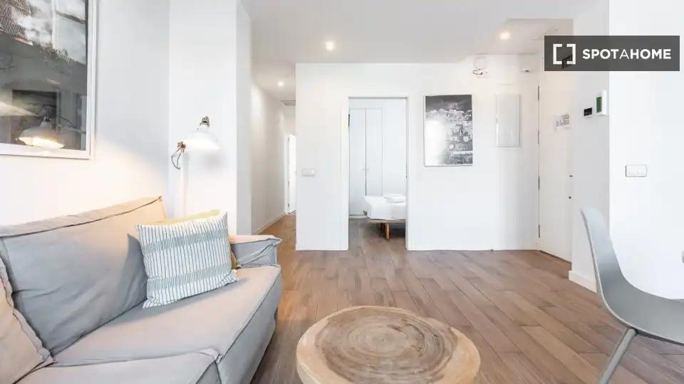 Flat with terrace to rent in Chamberí, imagen 5