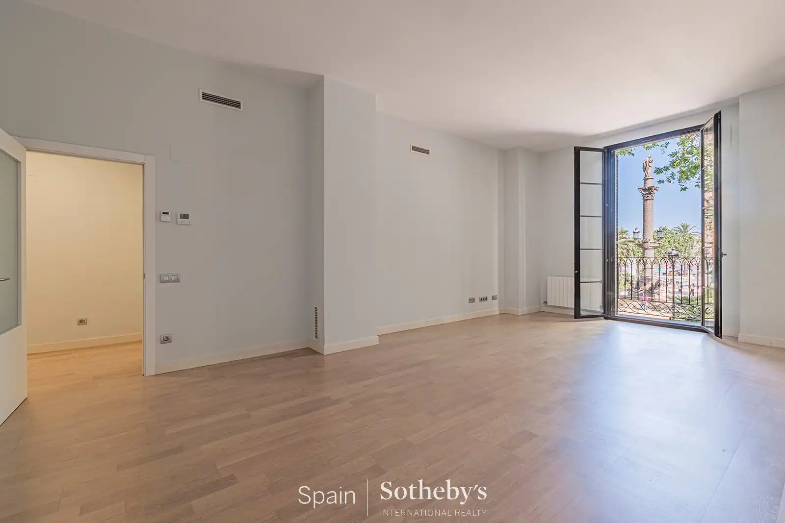 Apartamento en venta en Barcelona con Aire acondicionado, Calefacción y Terraza