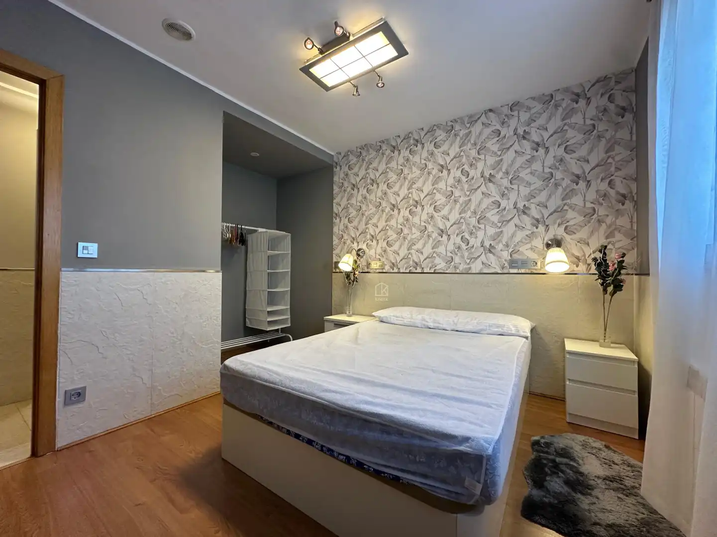 Flat for rent in Oviedo - Calle Tomás Crespo Frígilis, La Ería