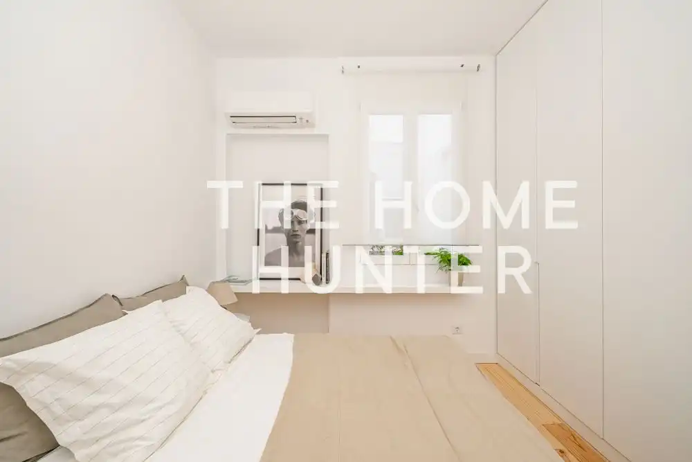 Bedroom of Flat for rent in Madrid  with Air Conditioner, Heating and Furnished