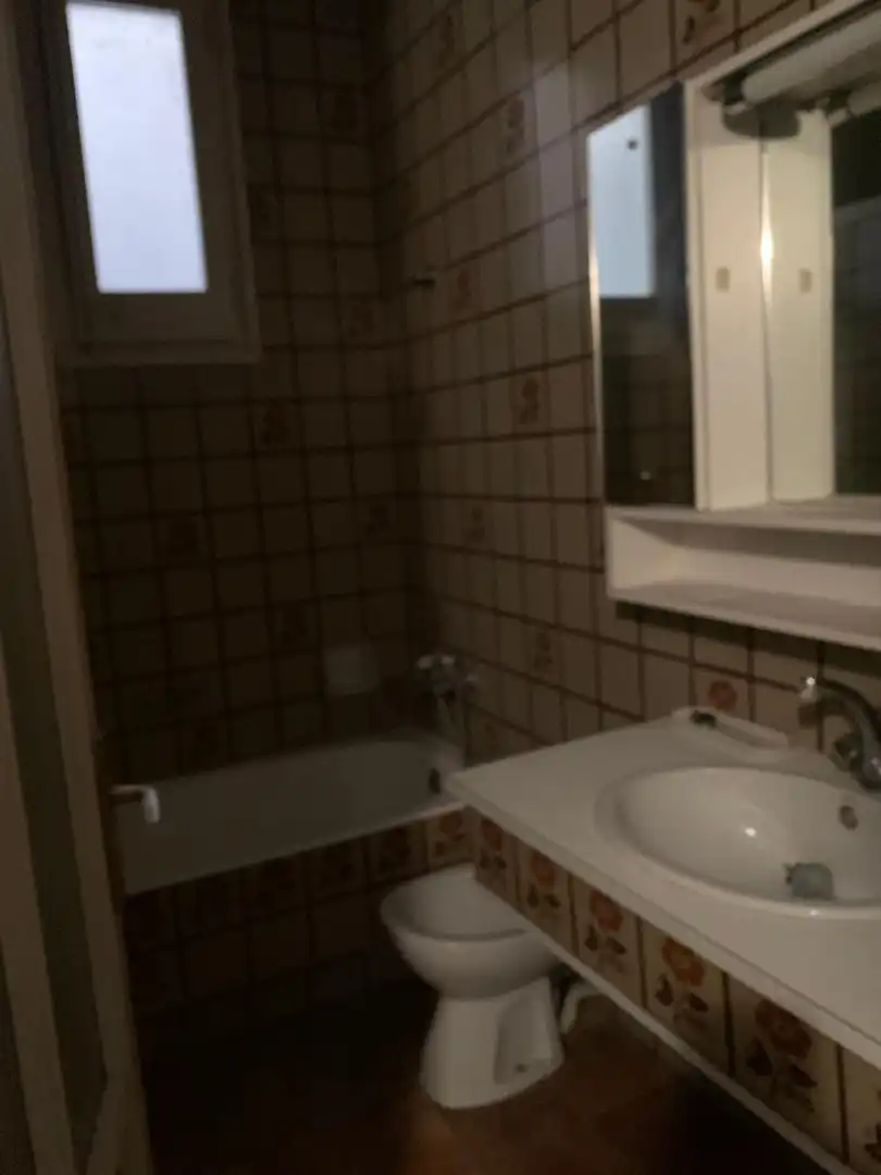 Badezimmer von Haus oder Chalet zum Verkauf in Canet de Mar mit Privatgarten, Terrasse und Balkon