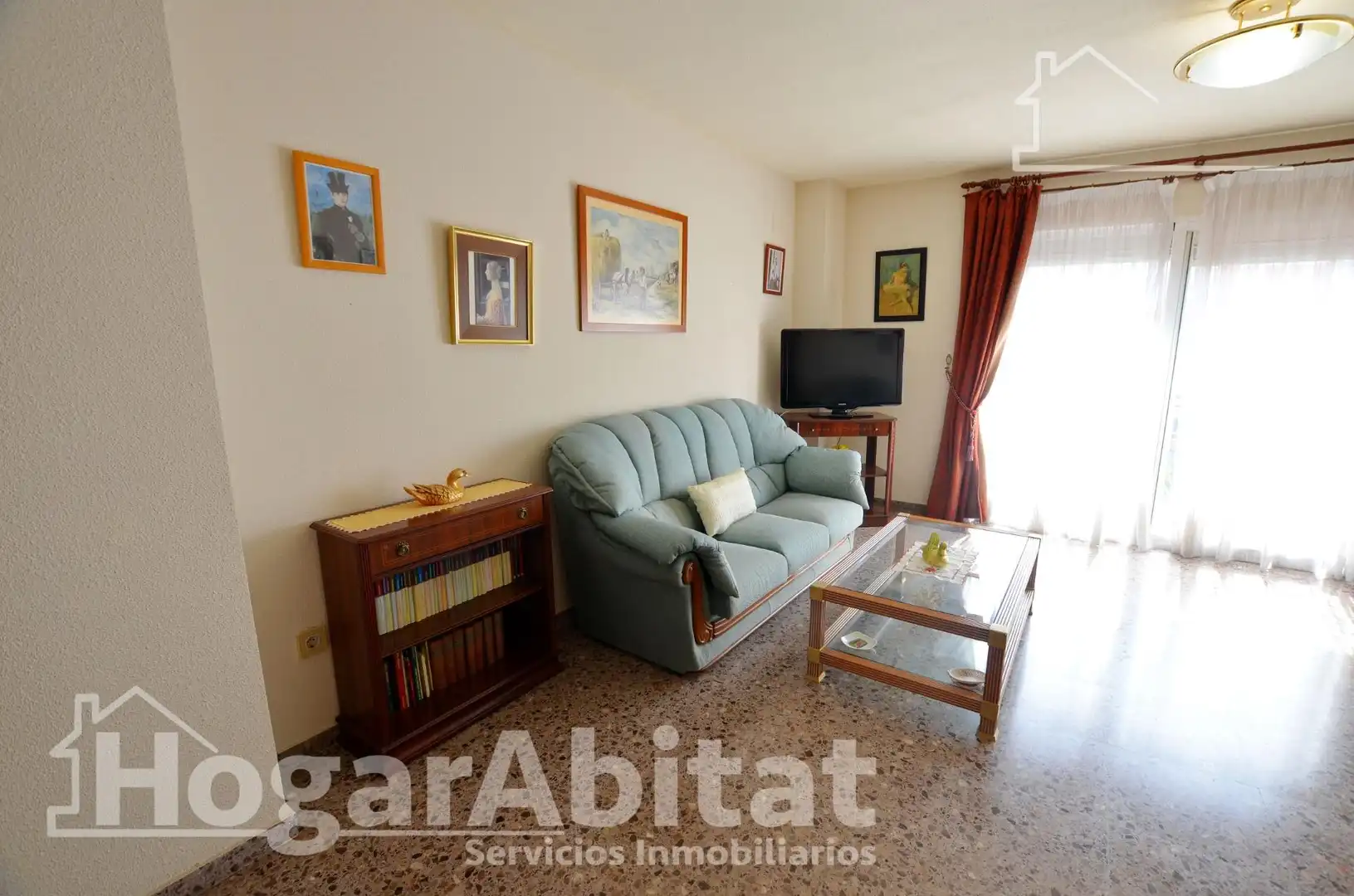 Sala d'estar de Pis en venda en Alicante / Alacant amb Calefacció, Jardí privat i Balcó