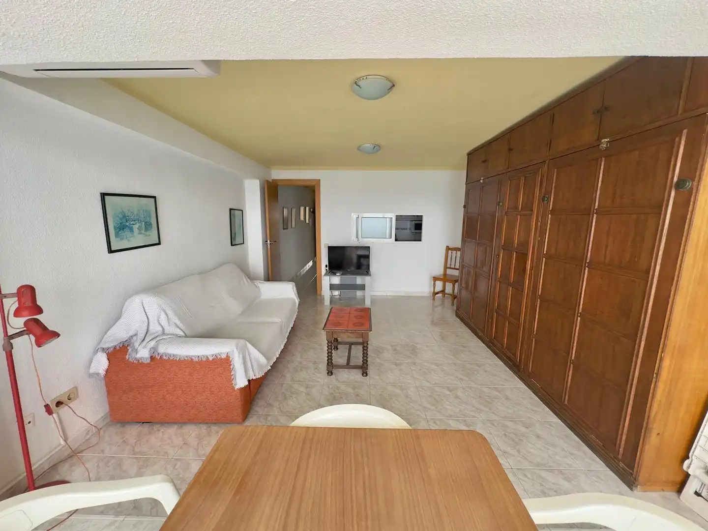 Living room of Apartments for sale in Benidorm  with Air Conditioner, Terrace and Furnished