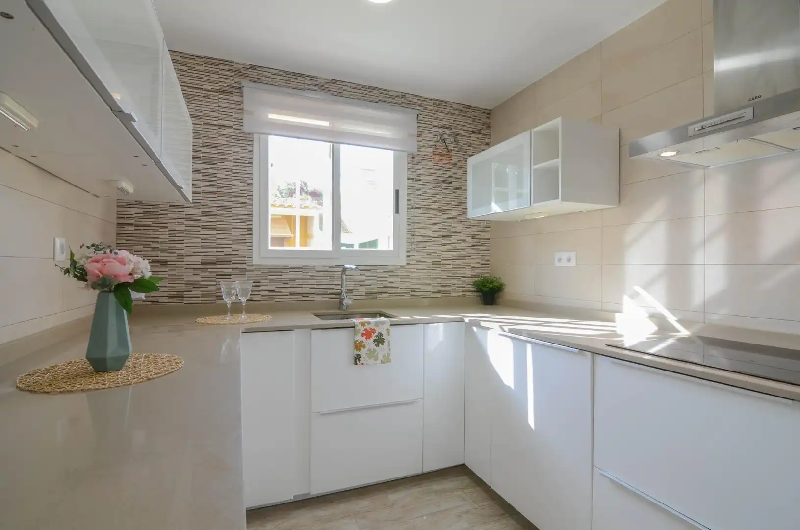 Terraced house with terrace to rent in Alfinach - Los Monasterios, imagen 15