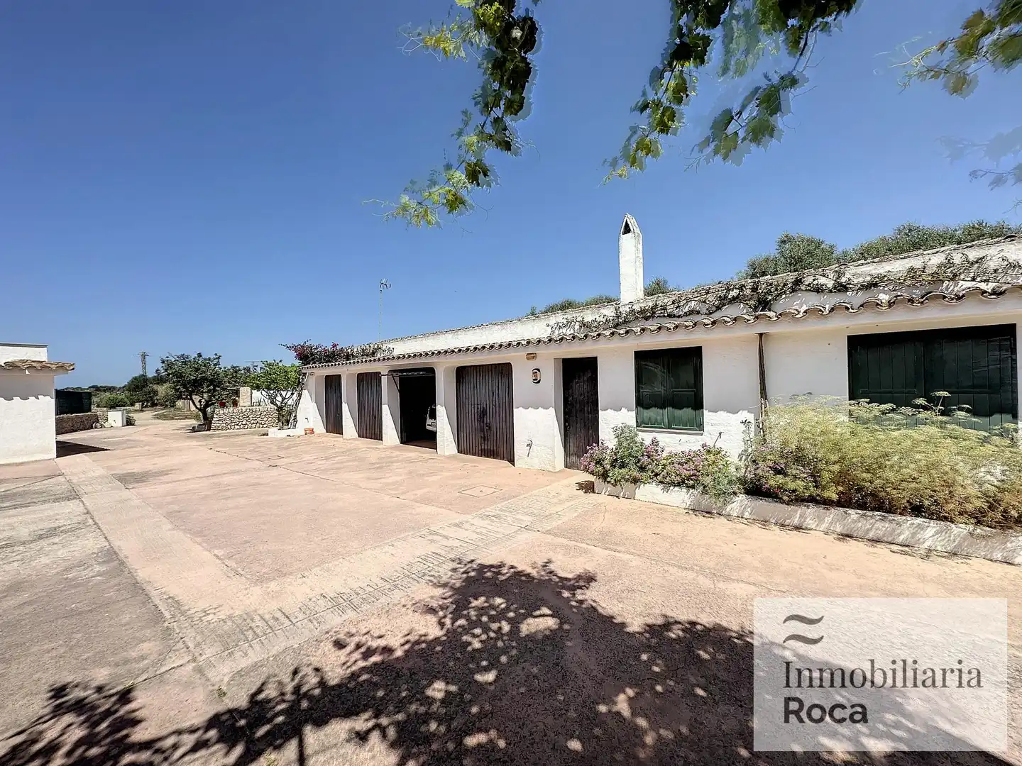 Vista exterior de Finca rústica en venda en Maó - Mahón amb Aire condicionat, Calefacció i Jardí privat