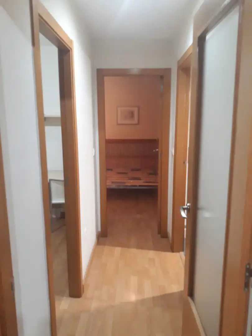 Flat for rent in Carrer Conrado del Campo, Plaza Crevillente - Antiguos Juzgados - El Asilo