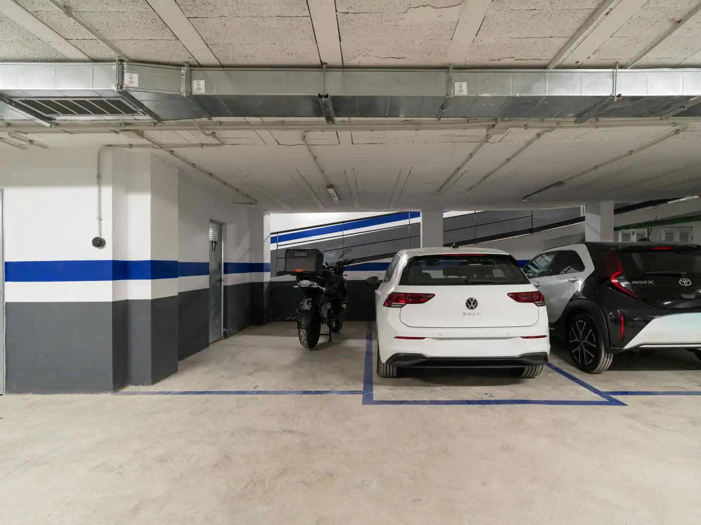 Parking of Flat for sale in Las Palmas de Gran Canaria  with Air Conditioner, Heating and Terrace