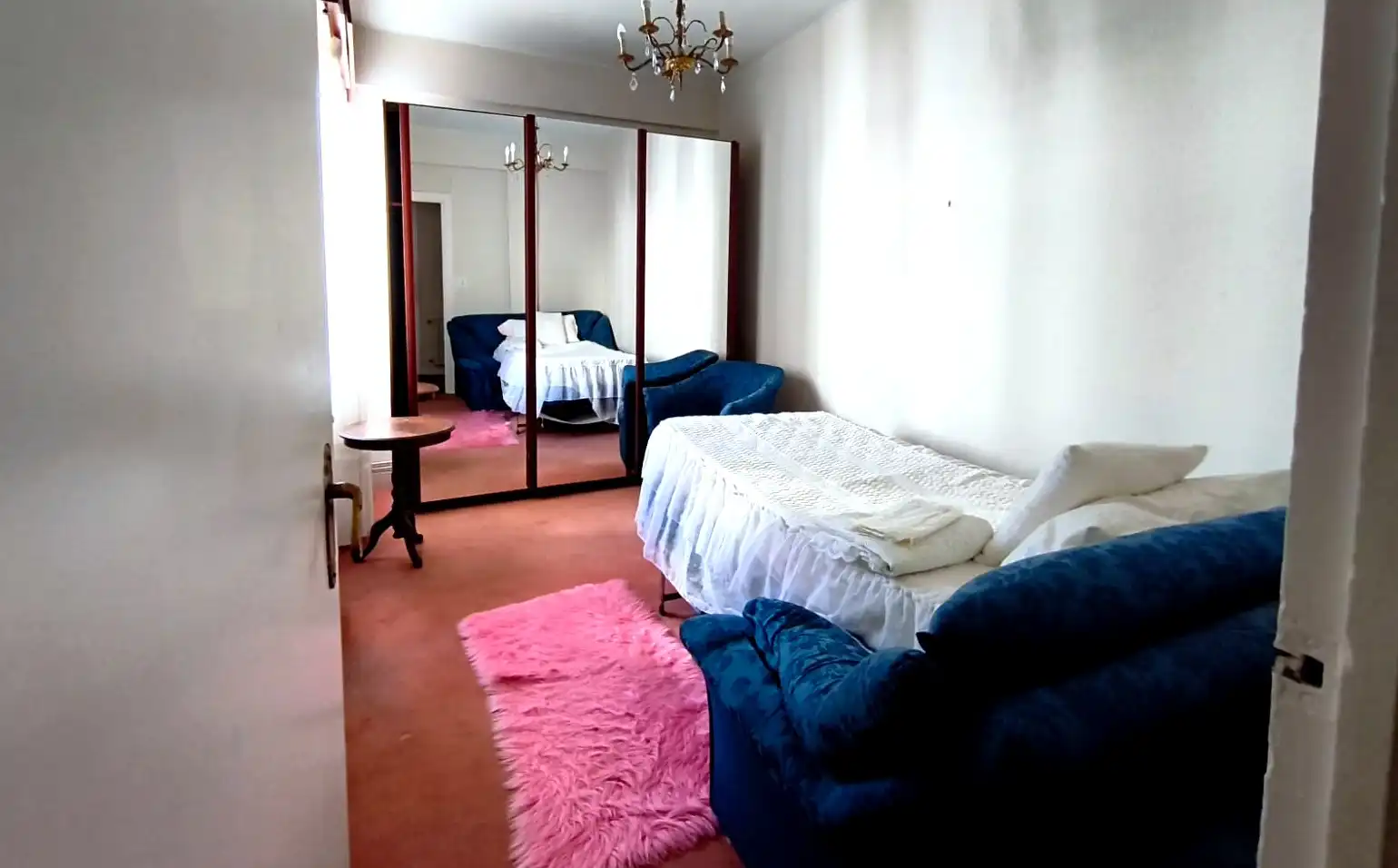 Habitación de Piso en venta en Getxo  con Amueblado y Balcón