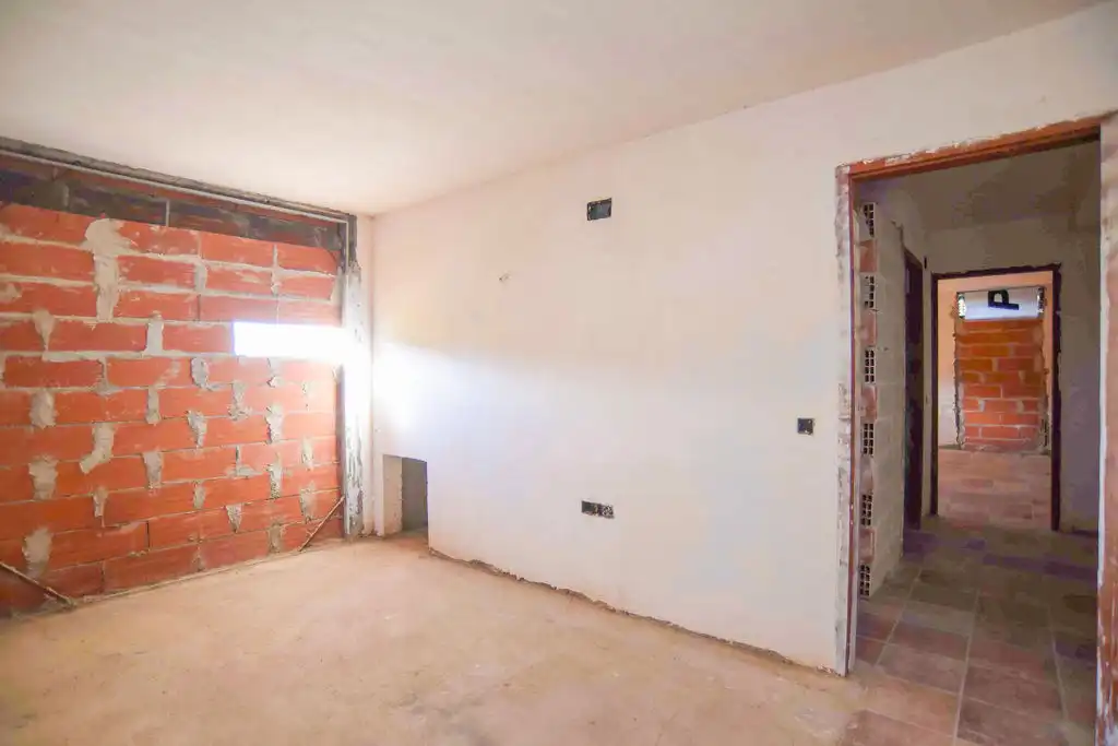 Buildings for sale in Santa Susanna