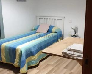 Bedroom of Flat to rent in  Almería Capital