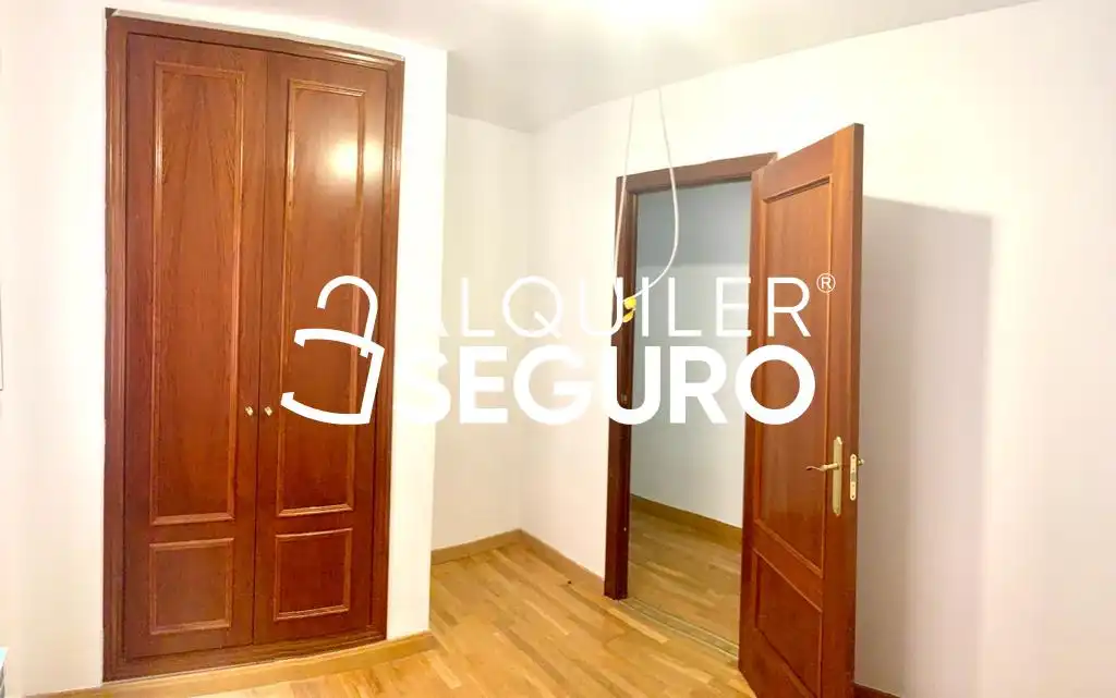 Bedroom of Flat for rent in Torrejón de Ardoz  with Heating, Terrace and Swimming Pool
