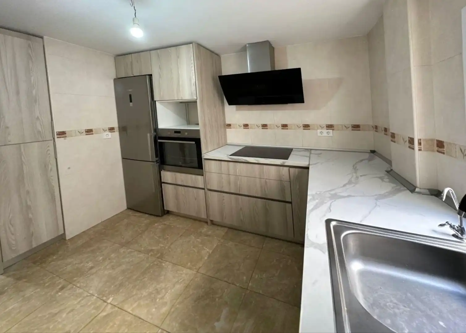 Küche von Dachboden zum Verkauf in Murcia mit Klimaanlage, Terrasse und Abstellraum