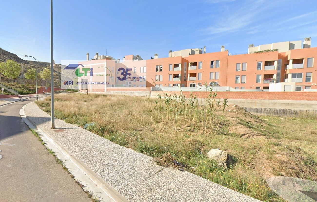 Terreny industrial en venda en Cadrete