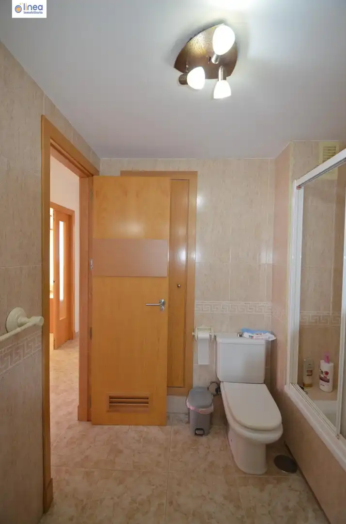 Bathroom of Flat for rent in Roquetas de Mar  with Air Conditioner, Terrace and Storage room