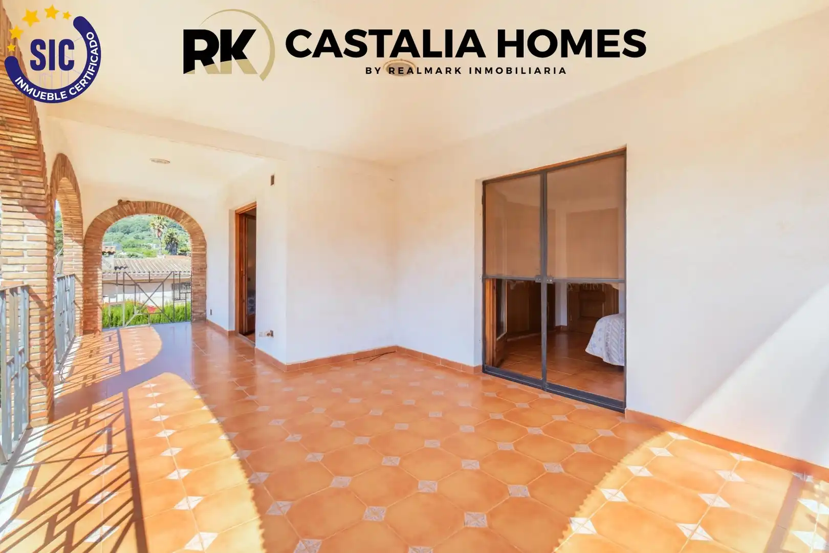 Vista exterior de Casa o xalet en venda en Borriol amb Calefacció, Jardí privat i Piscina