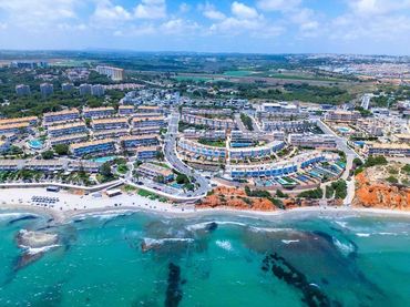 Adossat amb balcó en venda a Orihuela Costa