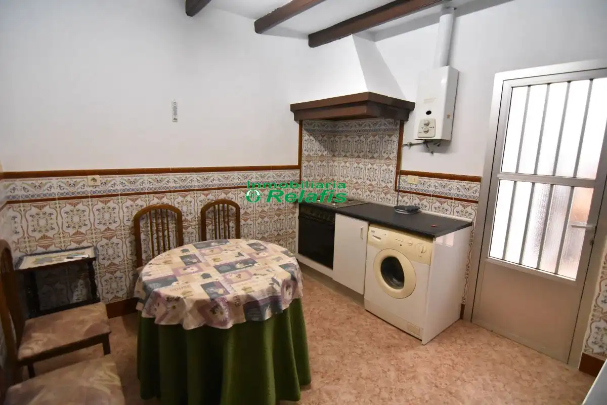 House for sale in Gabriel y Galán 12, imagen 2