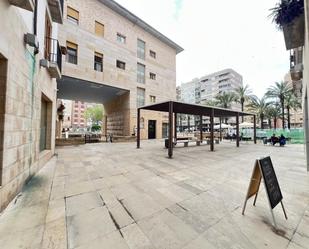 Vista exterior de Local en venda en Alzira