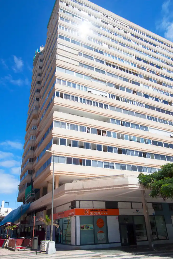 Office space with lift for sale in Avenida Juan XXIII
